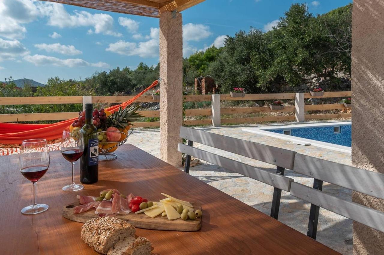 Eden Mediterranean House Vrsine Buitenkant foto